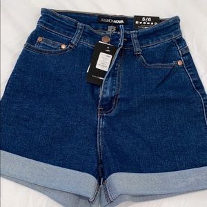 Fashion nova shorts